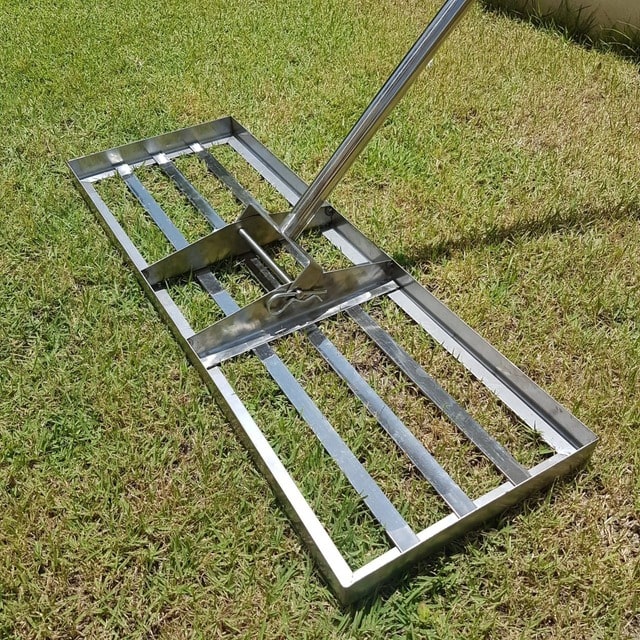 How to Use a Lawn Leveling Rake  
